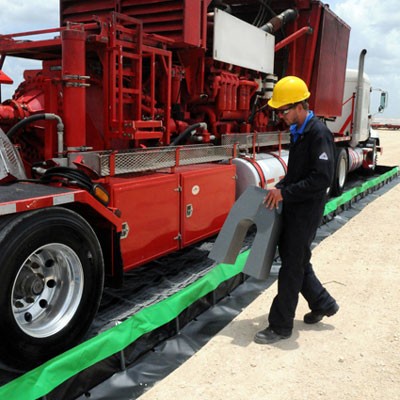 lightweight containment berm hose stand