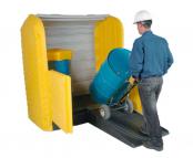 Ramp for drum storage items ending in U
