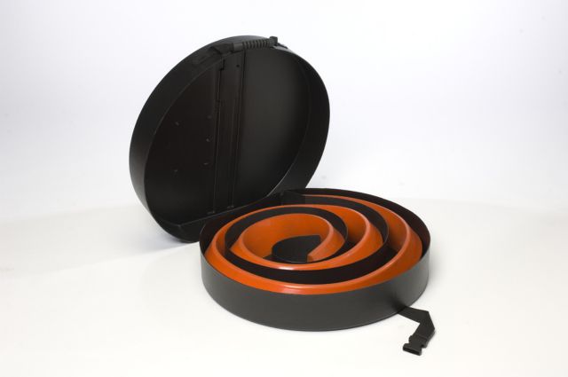 Spill dike carry case open